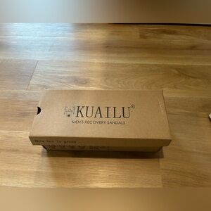 Kuailu Recovery Sandals - Size 10